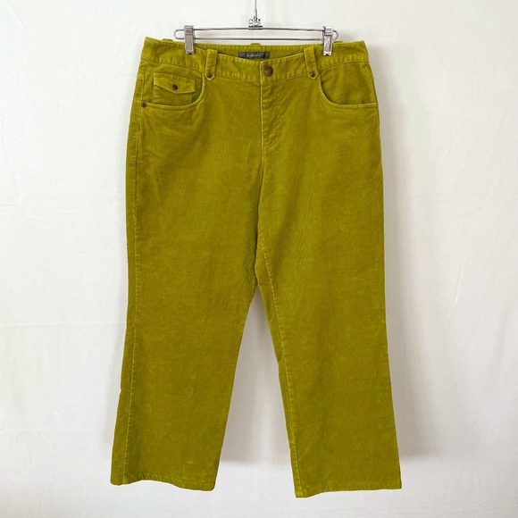 LIZ CLAIBORNE Size 12P Audra Chartreuse Thin Wale Corduroy Jeans Style Pants - Picture 1 of 7